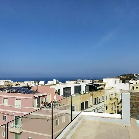 Duplex Penthouse With Swimming Pool *