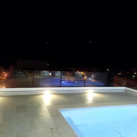 Апартаменты Duplex Penthouse With Swimming Pool