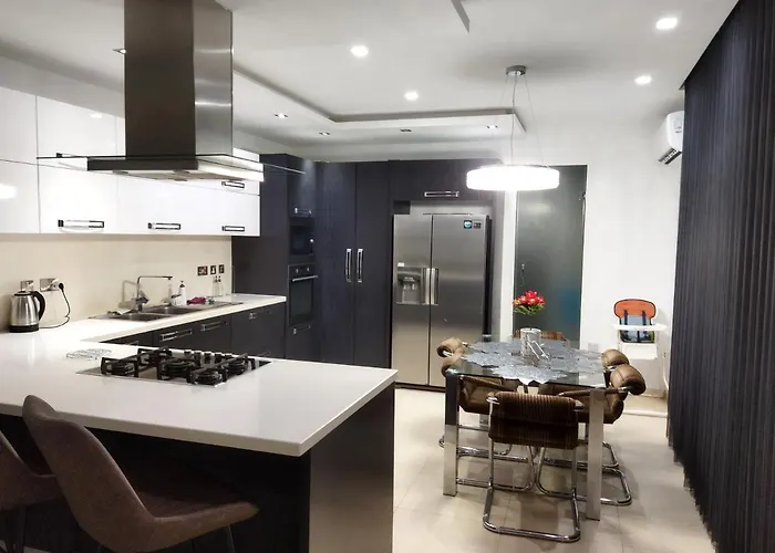 Duplex Penthouse With Swimming Pool 아파트 *