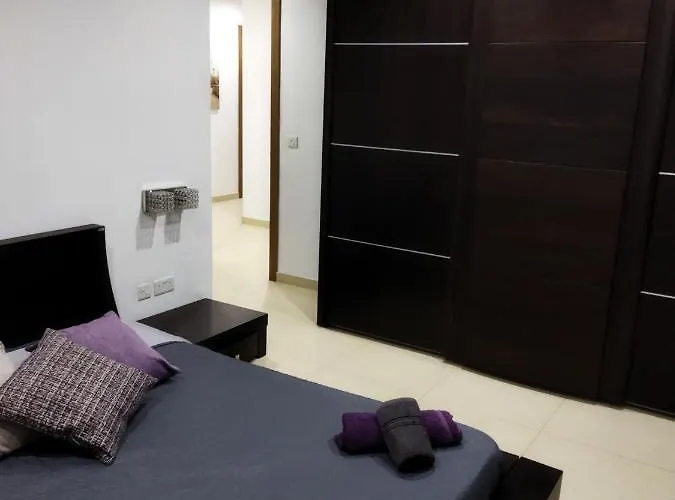 아파트 Duplex Penthouse With Swimming Pool *