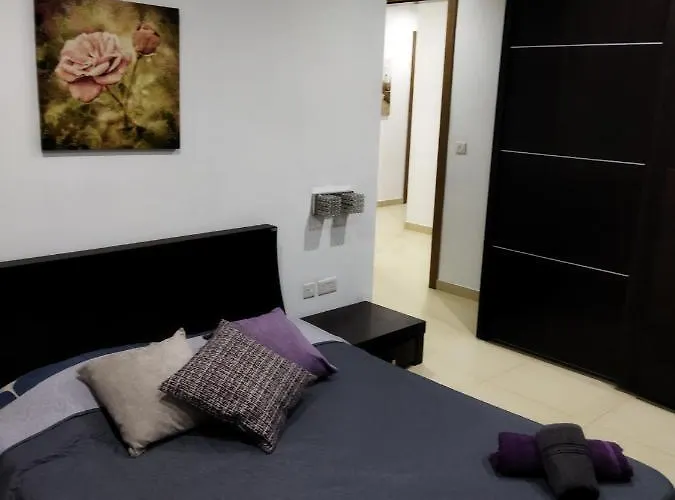 아파트 Duplex Penthouse With Swimming Pool *