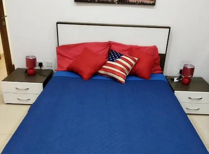 Duplex Penthouse With Swimming Pool *