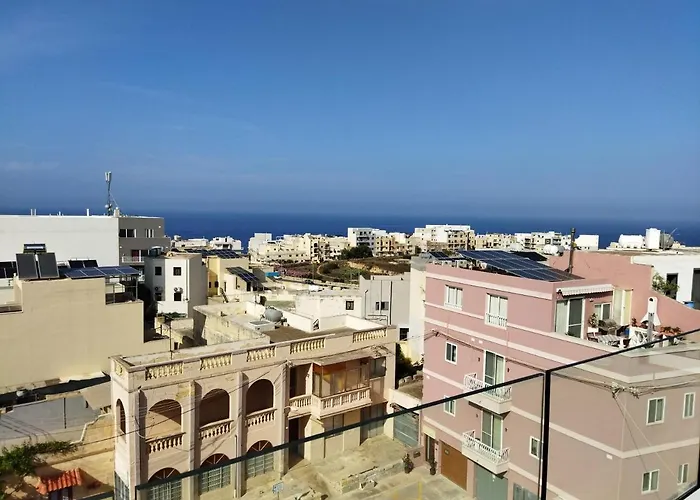 Duplex Penthouse With Swimming Pool * Xghajra