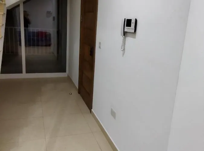 Duplex Penthouse With Swimming Pool Xghajra