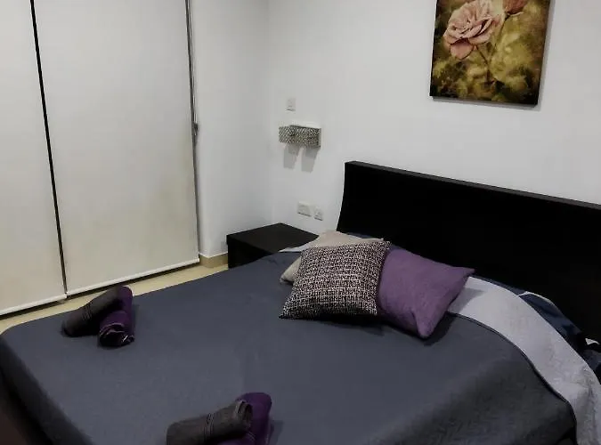 아파트 Duplex Penthouse With Swimming Pool Xghajra