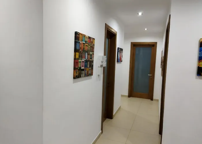 Duplex Penthouse With Swimming Pool 아파트