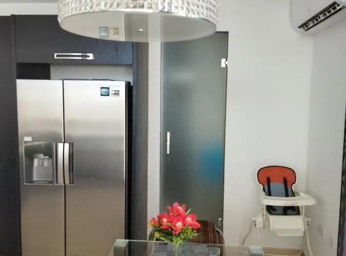 아파트 Duplex Penthouse With Swimming Pool *