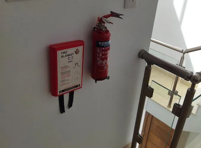 아파트 Duplex Penthouse With Swimming Pool