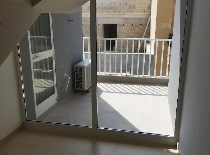 Duplex Penthouse With Swimming Pool Apartment *