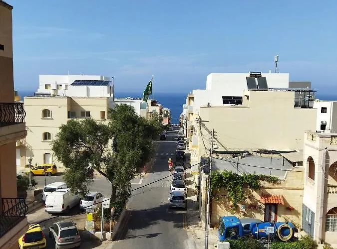 아파트 Duplex Penthouse With Swimming Pool Xghajra