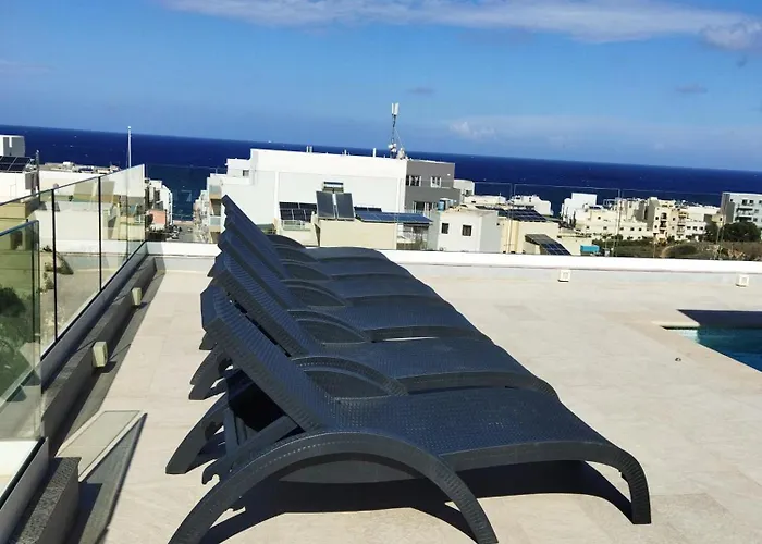 아파트 Duplex Penthouse With Swimming Pool *